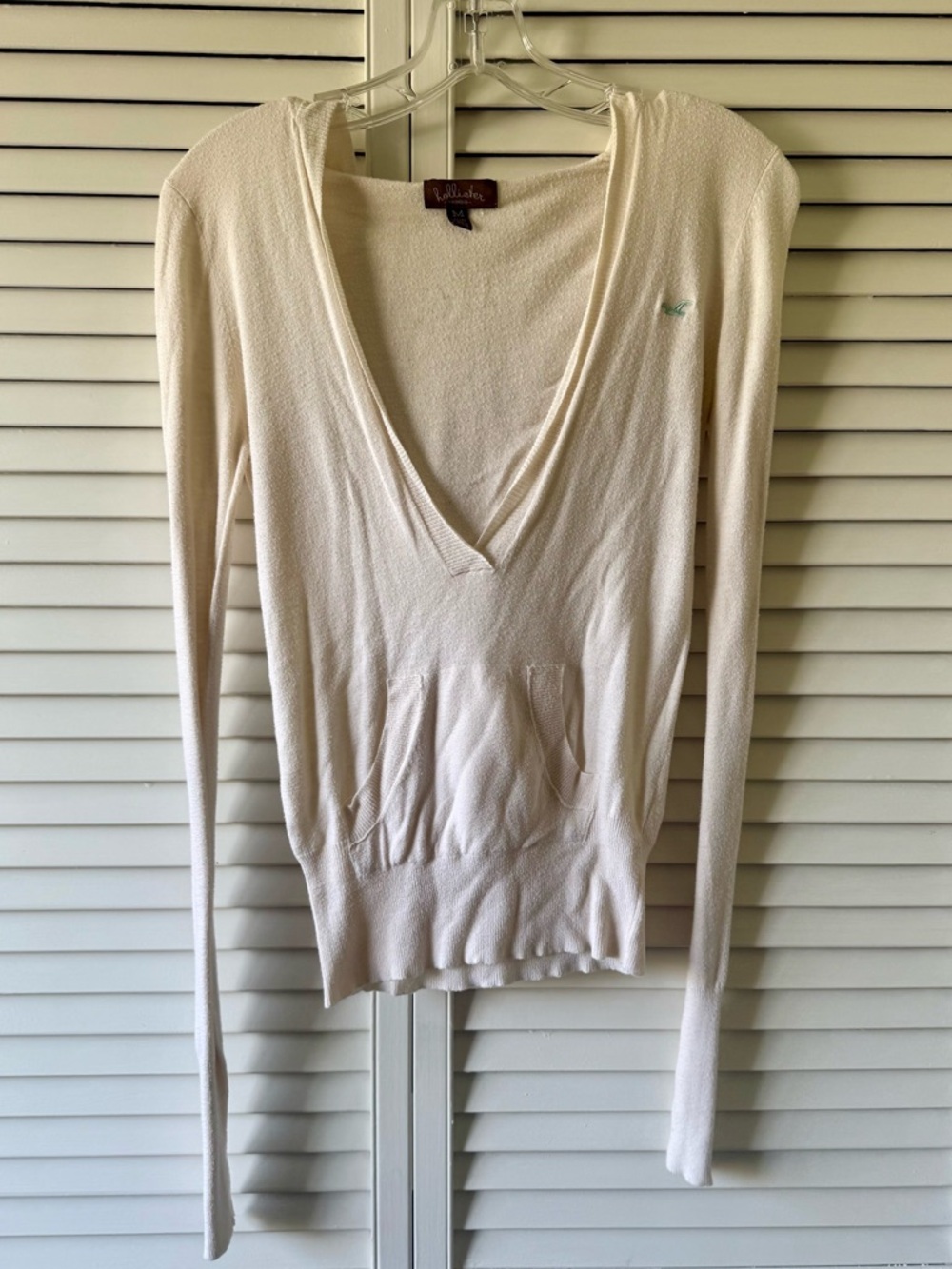 Hollister Ivory Knit Deep V-neck Hooded Sweater
